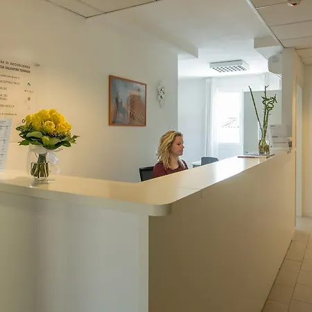 Konukevi Casa Lucia Valentini Terrani 2*