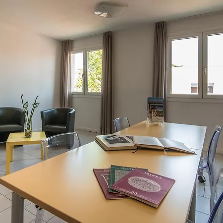 Konukevi Casa Lucia Valentini Terrani Padova